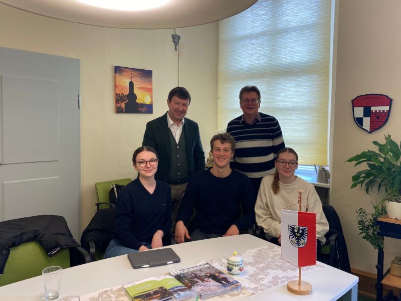 Arbeitsgruppe PuG der WiW zu Gast bei Herrn Bürgermeister Heckel 1